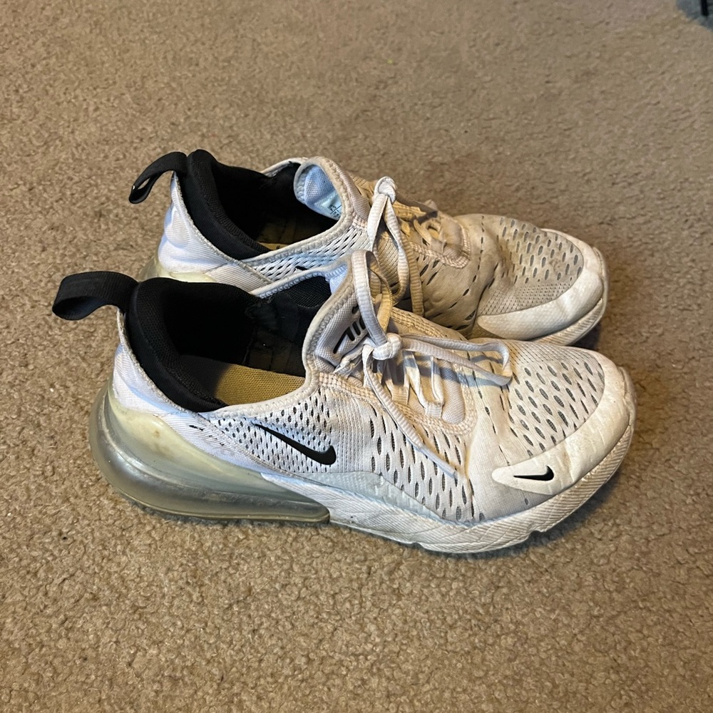 Nike Air Max 270